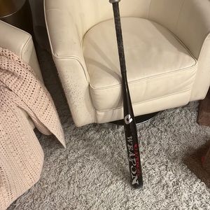 DeMarini ultimate weapon single wall 26oz 34 inches softball bat